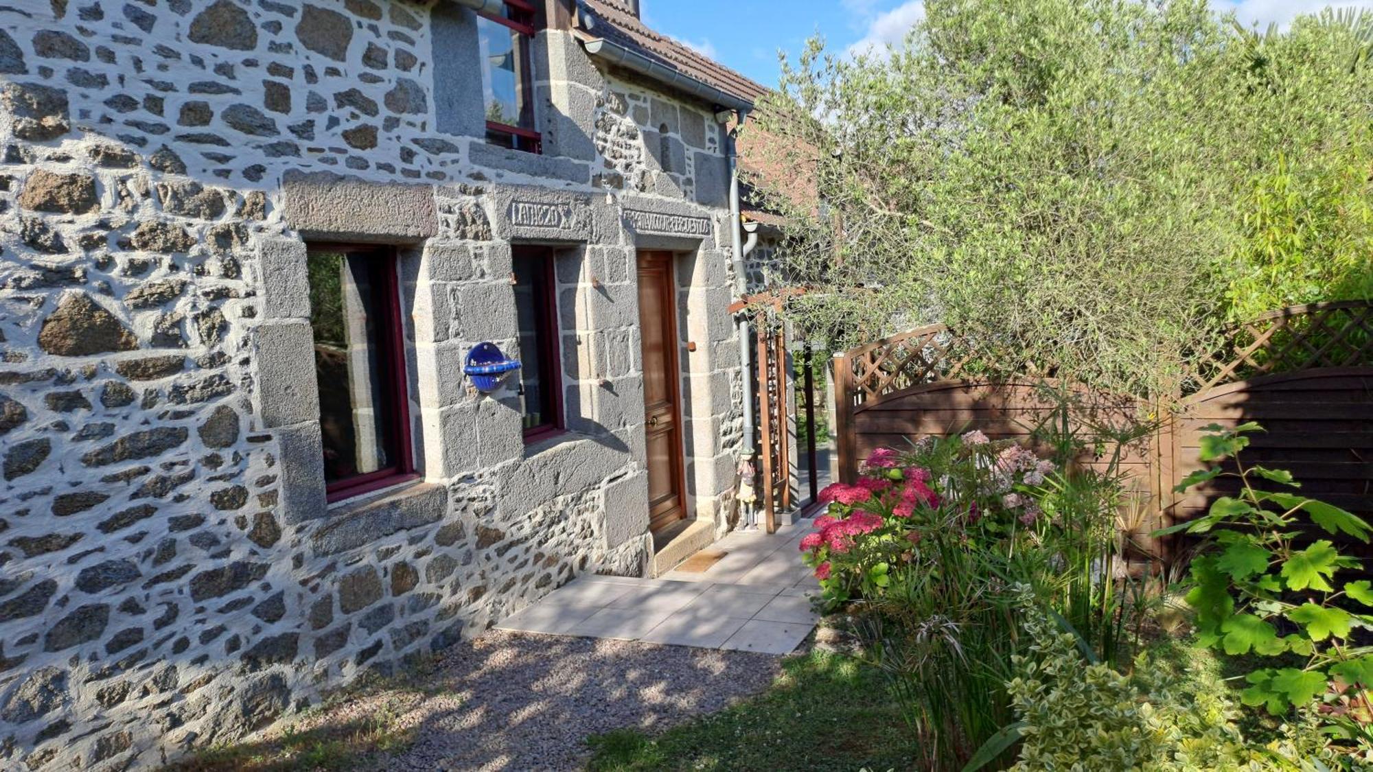 Le Cottage De Lily Bonnemain Dış mekan fotoğraf